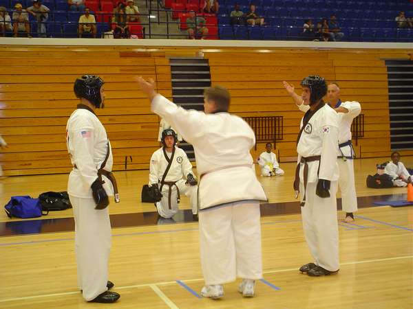 dsc02005_a.jpg